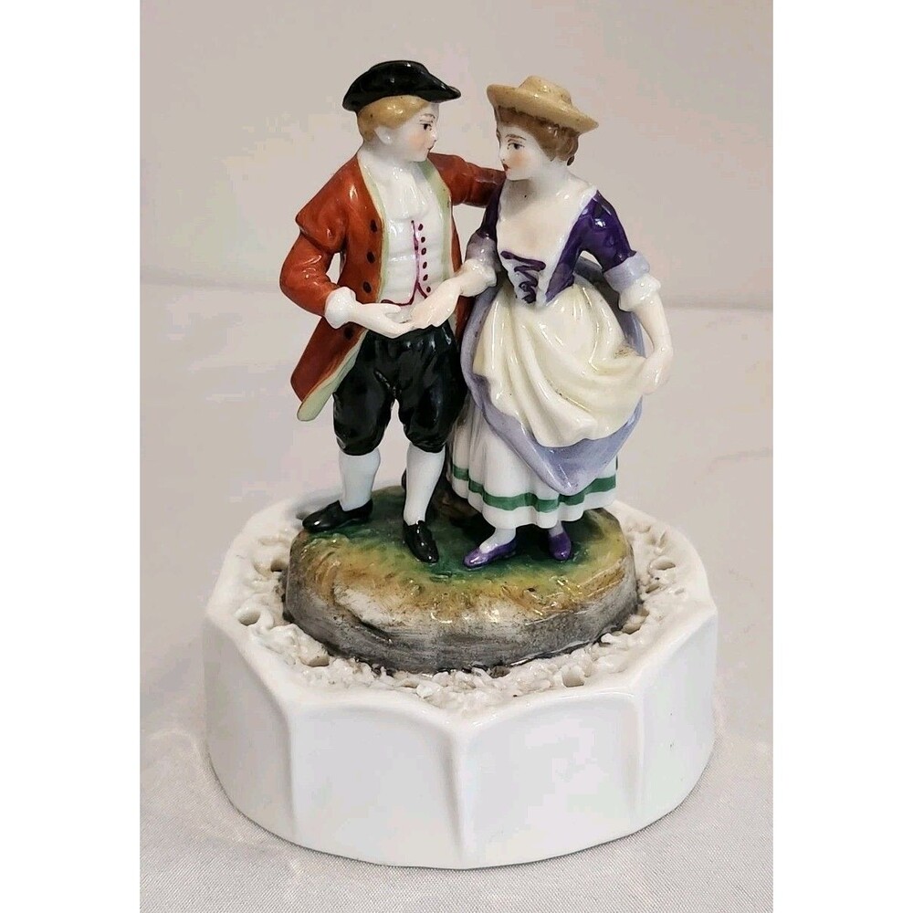 Dresden 5" Porcelain Couple By Adolf Leube
